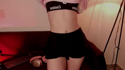 Snapshot of lollypetitte_ chatting on 15, 1, 2026 Lolly online show from 15, 1, 2026