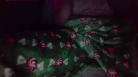 Lolwhy21 online show from 16, 12, 2025