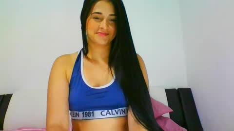 estehfania online show from 24, 1, 2025