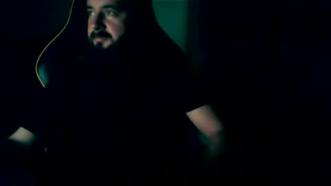 london_man1988 online show from 16, 12, 2024