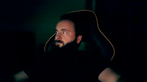 london_man1988 online show from 25, 12, 2024