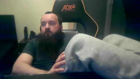 london_man1988 online show from 9, 2, 2025