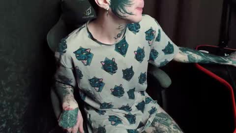 Chris online show from 9, 11, 2025