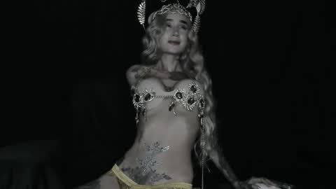 SABRINA online show from 4, 11, 2025