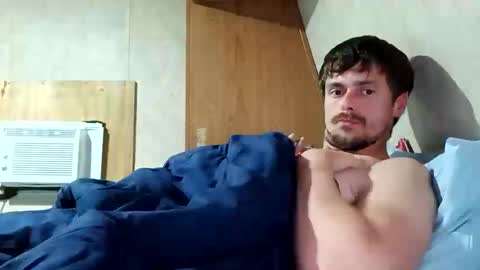 Snapshot of lonelybabydick4u chatting on 11, 3, 2025 JustYourAverageWhiteBoy online show from 11, 3, 2025