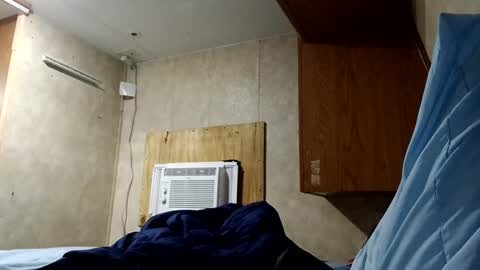 Snapshot of lonelybabydick4u chatting on 11, 3, 2025 JustYourAverageWhiteBoy online show from 11, 3, 2025