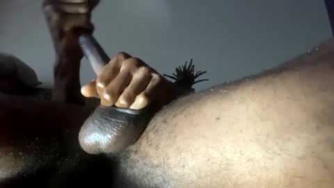 Snapshot of longdsmeag chatting on 1, 1, 2025 longdsmeag online show from 1, 1, 2025