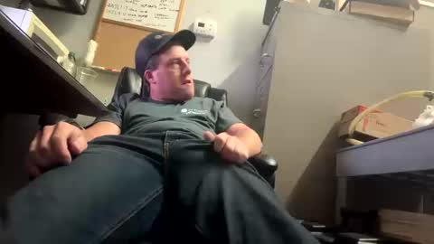 Snapshot of longjohnsilverskin chatting on 16, 10, 2025 longjohnsilverskin online show from 16, 10, 2025