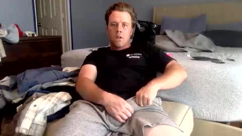 Snapshot of longjohnsilverskin chatting on 6, 4, 2026 longjohnsilverskin online show from 6, 4, 2026