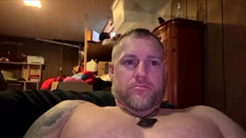 Snapshot of longstrokin8869 chatting on 13, 4, 2026 Bradsobad88 online show from 13, 4, 2026