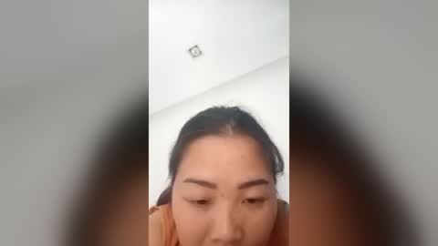 lonna_baby online show from 8, 7, 2026