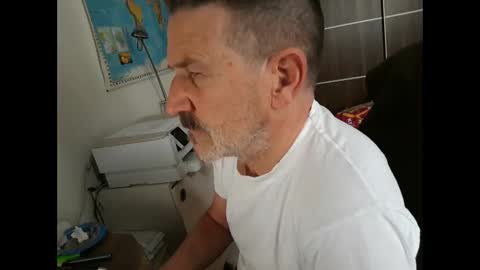 Snapshot of lookercgn chatting on 2, 12, 2024 lookercgn online show from 2, 12, 2024