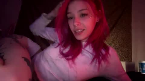 lookingforlona online show from 1, 12, 2025