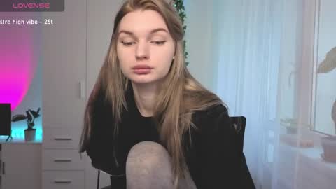 Luna online show from 31, 5, 2026