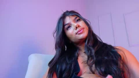 Mia Aniston online show from 6, 4, 2026