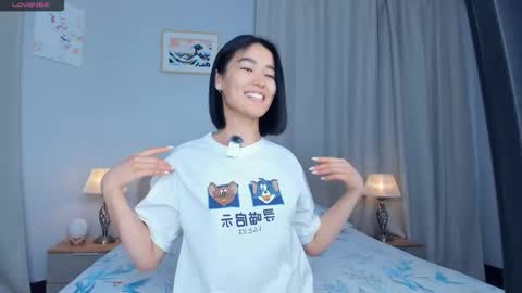 Snapshot of lora_lifelover chatting on 19, 11, 2025 Lora control 2 min for every new Fan Club subscriber online show from 19, 11, 2025