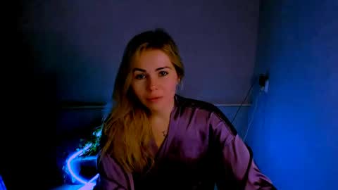 Lora online show from 1, 4, 2026