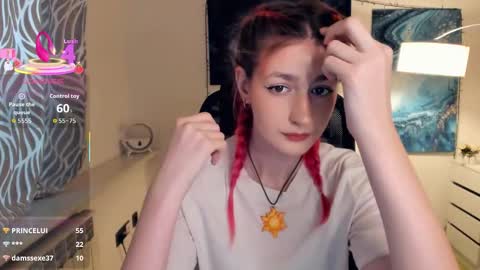 Snapshot of loradimmick chatting on 8, 10, 2025 Lora online show from 8, 10, 2025