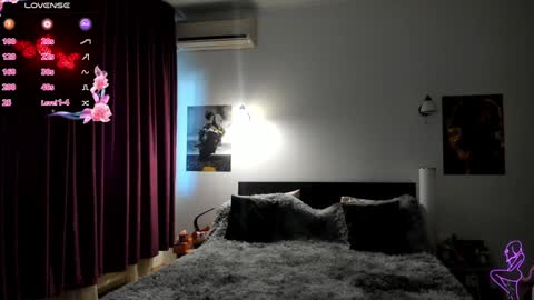 Lora online show from 14, 1, 2025