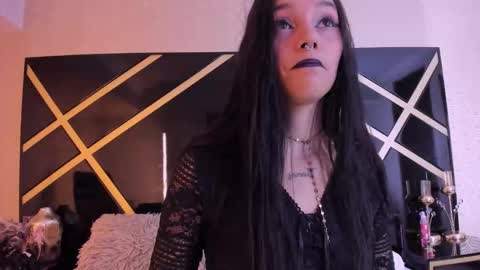 Snapshot of loraineblake chatting on 26, 11, 2025 loraineblake online show from 26, 11, 2025