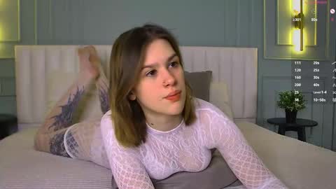 Lora online show from 7, 2, 2026