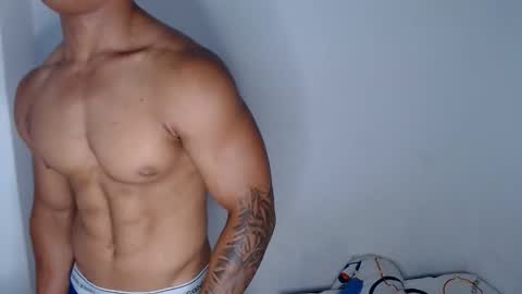 Dominic online show from 25, 11, 2025