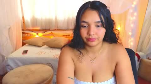 Snapshot of loreaniss chatting on 17, 10, 2025 loreanis online show from 17, 10, 2025