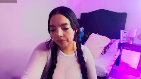 Loren online show from 10, 5, 2026