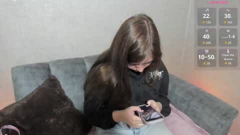 Loren   online show from 18, 7, 2026