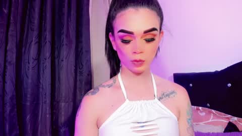 lesly lorena online show from 11, 9, 2025