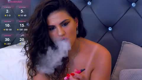 Lorenne Mays online show from 6, 10, 2025