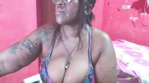 loretybighot online show from 2, 3, 2026