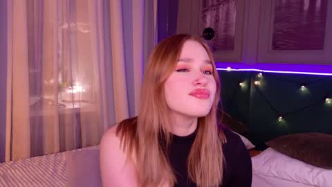 Lori online show from 8, 12, 2024