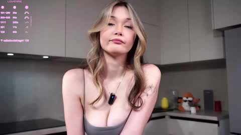 Snapshot of lost_mymind chatting on 25, 9, 2025 Jess online show from 25, 9, 2025