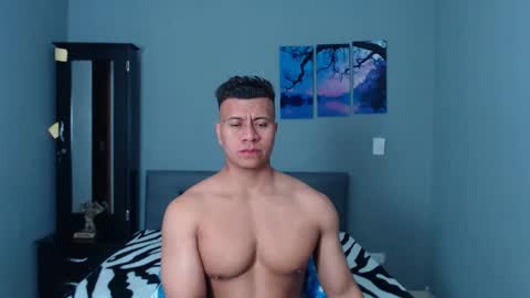 Snapshot of lothbrok_strong chatting on 17, 12, 2025 lothbrok online show from 17, 12, 2025