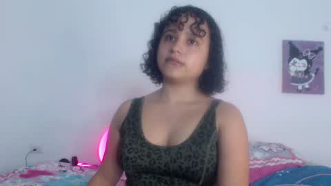 lou_cuteee online show from 6, 2, 2025