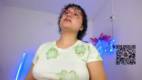lou_cuteee online show from 10, 7, 2026