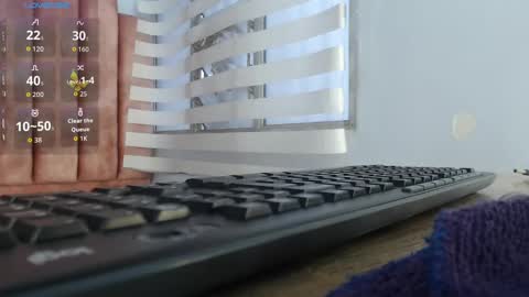 Snapshot of lou_rosse chatting on 15, 9, 2025  Lou Rosse  online show from 15, 9, 2025
