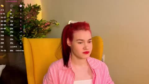 Snapshot of louannbisignano chatting on 16, 10, 2025 Riley online show from 16, 10, 2025