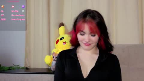 Snapshot of louannbisignano chatting on 28, 10, 2025 Riley online show from 28, 10, 2025