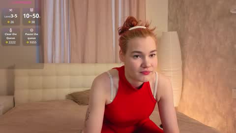 Snapshot of louannbisignano chatting on 22, 11, 2025 Riley online show from 22, 11, 2025