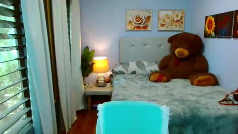 Snapshot of louie_sexy chatting on 27, 9, 2025 Cathy online show from 27, 9, 2025