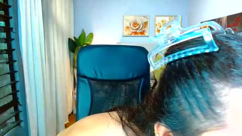 Snapshot of louie_sexy chatting on 21, 7, 2026 Cathy online show from 21, 7, 2026
