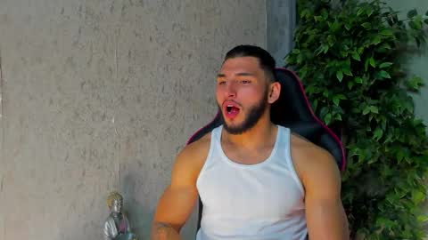 Louis online show from 15, 11, 2025