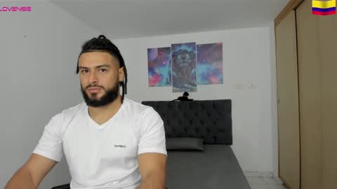 Snapshot of louis_marley_ chatting on 28, 12, 2024 louis_marley_ online show from 28, 12, 2024