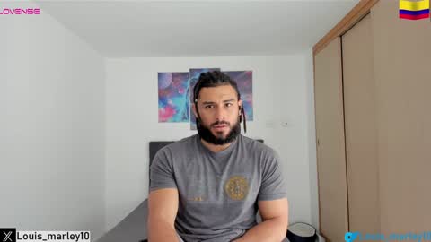 Snapshot of louis_marley_ chatting on 5, 1, 2025 louis_marley_ online show from 5, 1, 2025