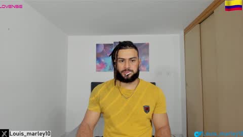 Snapshot of louis_marley_ chatting on 6, 1, 2025 louis_marley_ online show from 6, 1, 2025