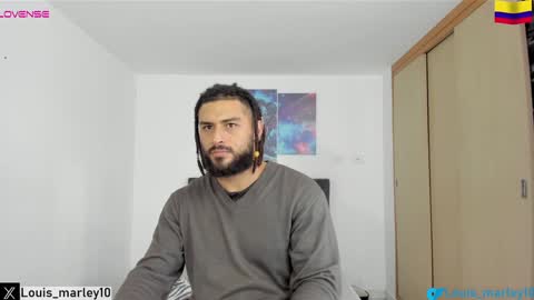 Snapshot of louis_marley_ chatting on 6, 1, 2025 louis_marley_ online show from 6, 1, 2025