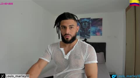 Snapshot of louis_marley_ chatting on 10, 1, 2025 louis_marley_ online show from 10, 1, 2025