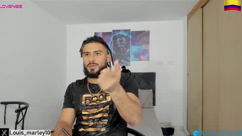 Snapshot of louis_marley_ chatting on 14, 1, 2025 louis_marley_ online show from 14, 1, 2025